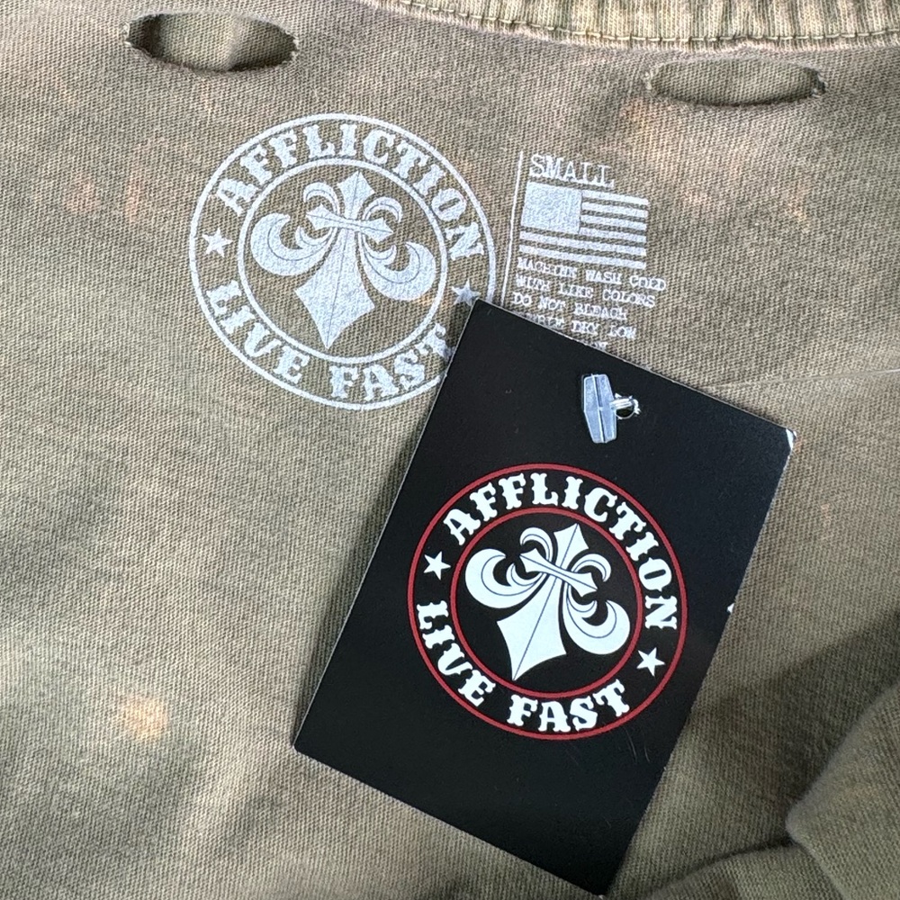 Affliction Women’s Graphic Short Sleeve Distressed T-Shirt- S / 2XL -NWT - Picture 11 of 12